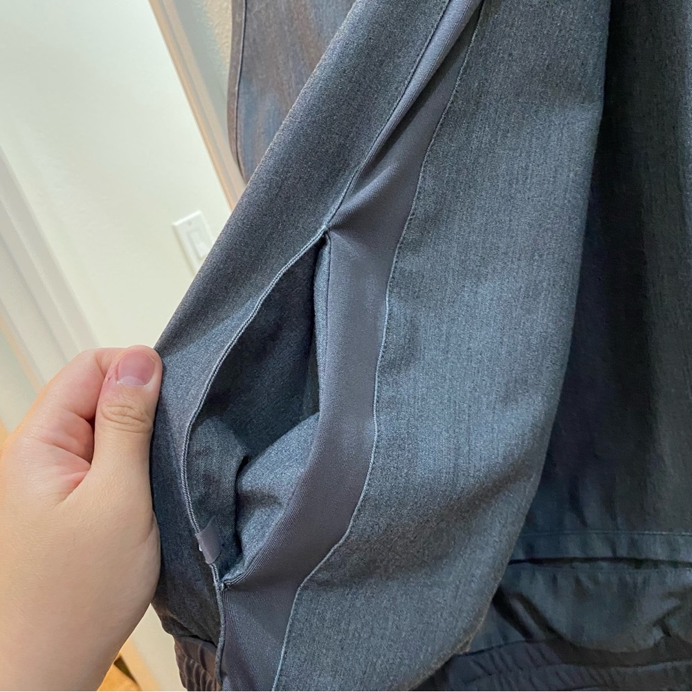 FIGS Graphite Rafaela Scrub Top/Cuenca Scrub pants - Picture 3 of 3